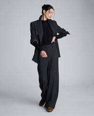 Long Sleeve Center Front Rouched Mockneck Knit Top