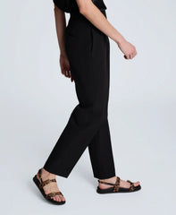 Luxe Twill Straight Leg Pant