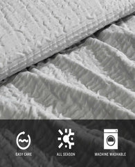 Serenity Wavy Lines Comforter Set