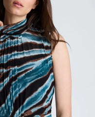 Pleated Sleeve Pullover