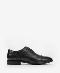 Future Pod Medallion Cap Toe Lace up