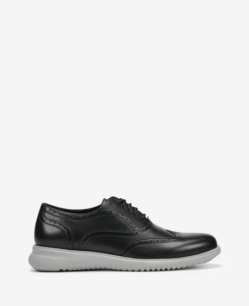 REACTION - Nio Wing Lace Up