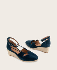 GENTLE SOULS - Ori Suede Closed Toe Espadrille Wedge